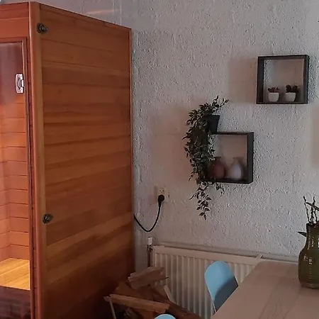 Feriehus Geschakelde Recreatiewoning Met Omheinde Tuin Posterholt