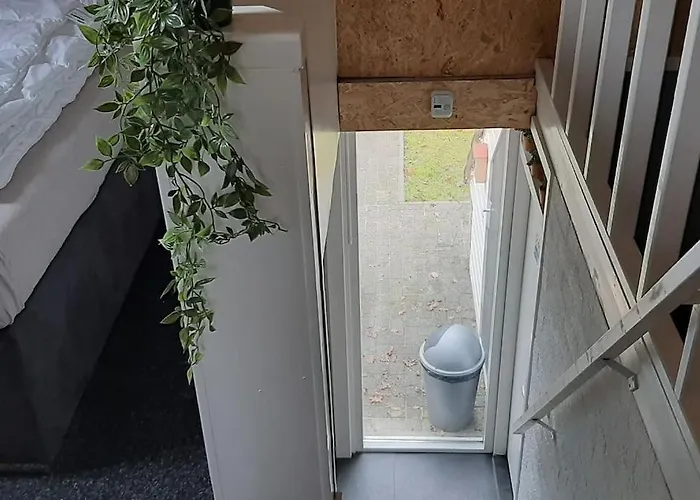 Vakantiehuis Geschakelde Recreatiewoning Met Omheinde Tuin