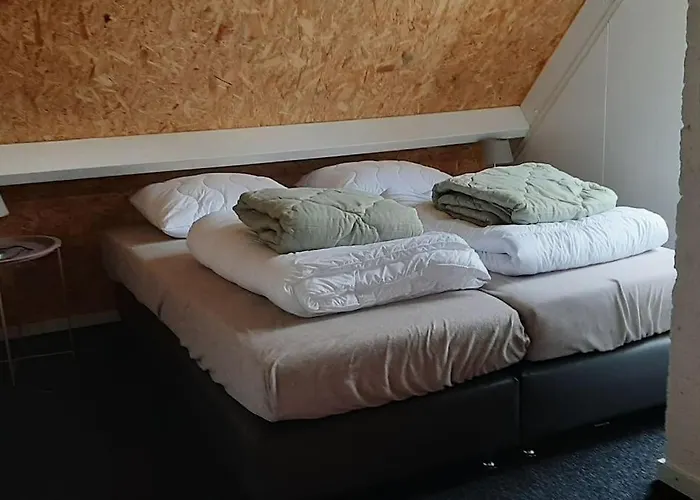 Geschakelde Recreatiewoning Met Omheinde Tuin Posterholt